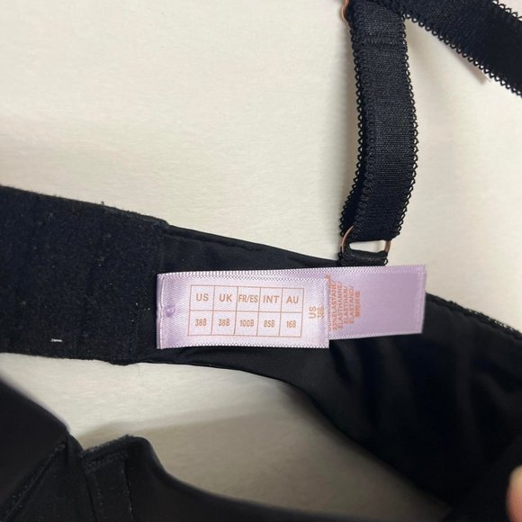 Savage X Fenty Demi Cup Lace Bra in Black Caviar - Picture 2 of 5